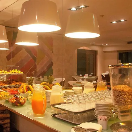 波尔图特林达德酒店 酒店 波尔图