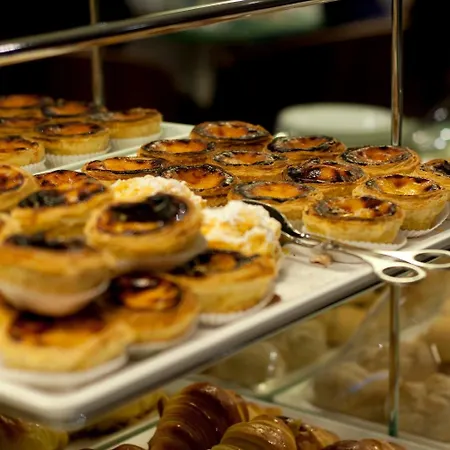 波尔图特林达德酒店 4*