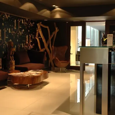 波尔图特林达德酒店 波尔图